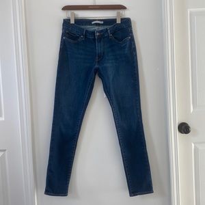 Levi’s 711 Skinny Jeans